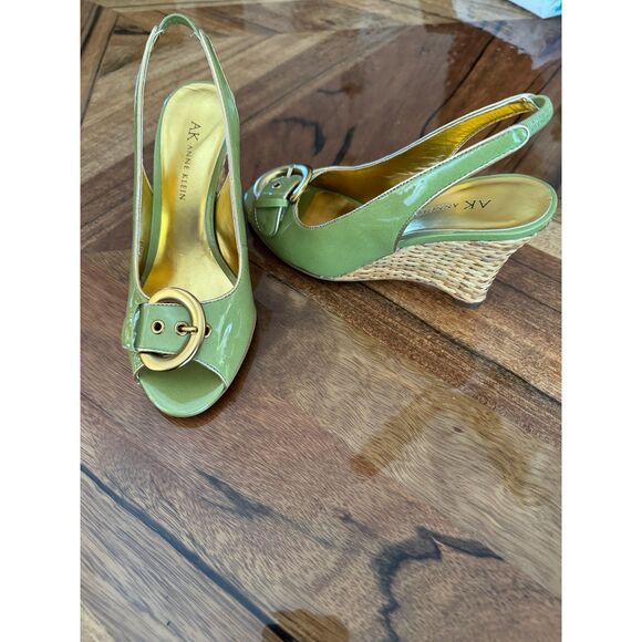 Anne Klein PT Mistral Green and Gold Buckle Peep Toe Wedge Slingback Wicker Heel - Picture 3 of 8